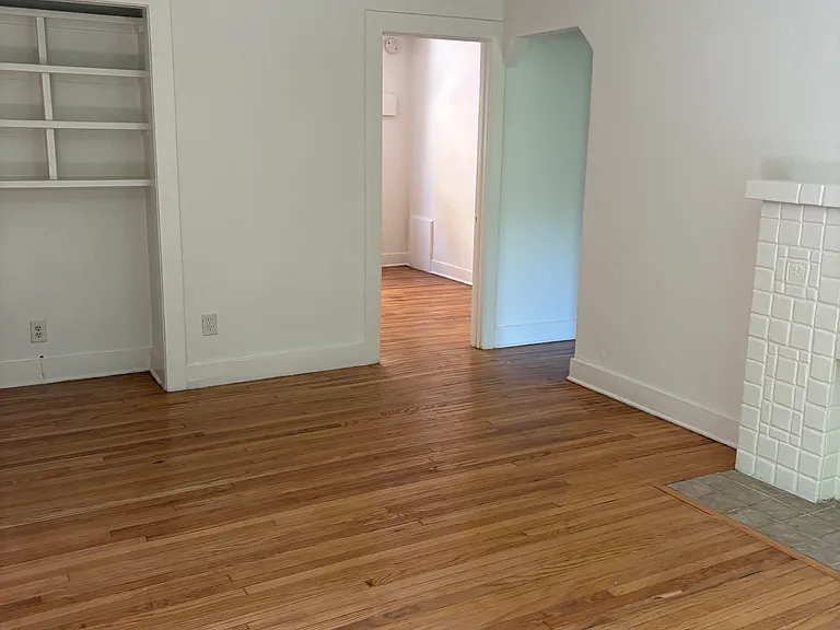 908 N Martel Ave #1 — Photo 3