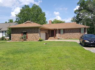 407 Cove Creek Rd, Gadsden, AL 35903