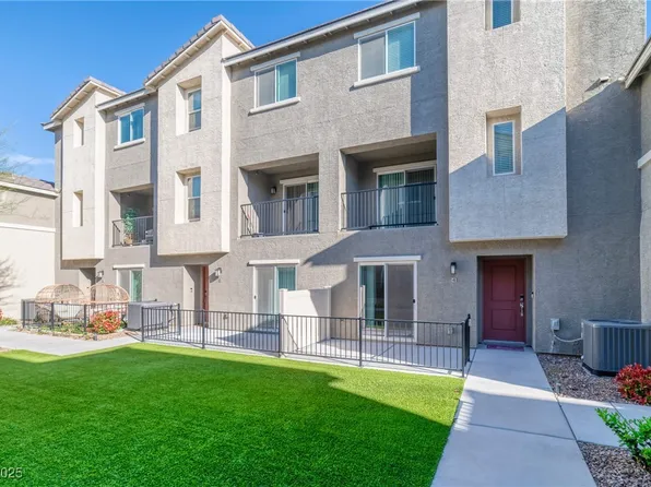 2843 Kona Blue Ln #4, Las Vegas, NV 89183