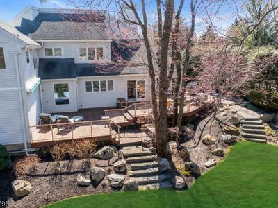 11 Blackberry Lane, North Caldwell, NJ, 07006