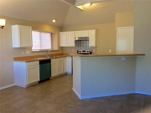 3rd image of 2316 Barada Ct