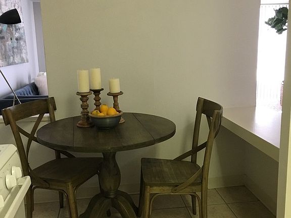 3rd image of 111 Sycamore Dr APT 512