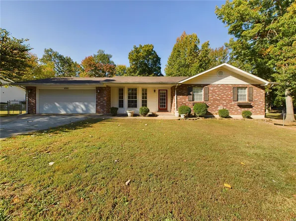 6305 Pinecrest Dr, Poplar Bluff, MO 63901