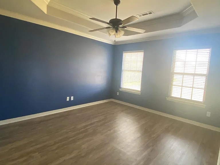 411 Curtis St — Photo 11