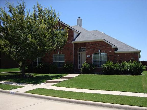3rd image of 3636 Estacado Ln