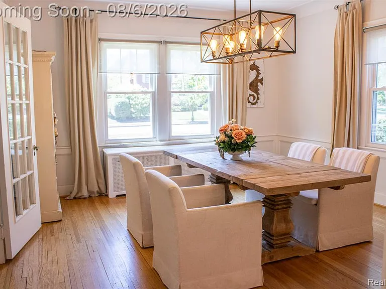 1010 Kensington Ave — Photo 19