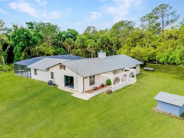 4689 Hidden River Rd, Sarasota, FL 34240