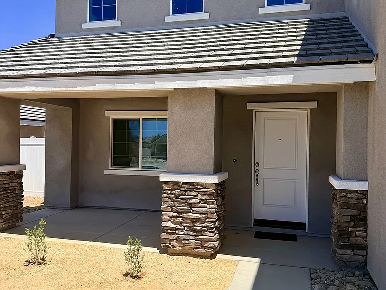 11712 Sebastian Rd — Photo 39