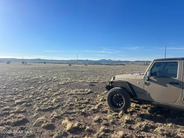 293 Arizona Rd, Ash Fork, AZ 86320