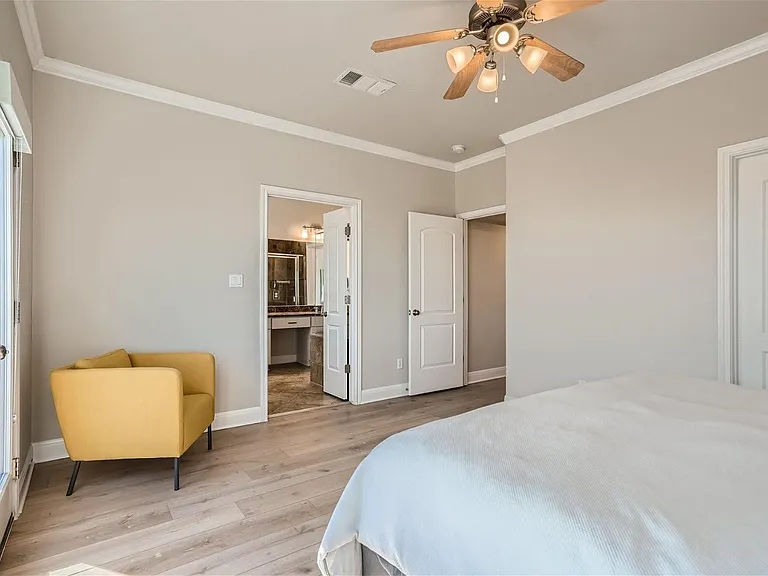 216 Sunrise Ridge Cv — Photo 12