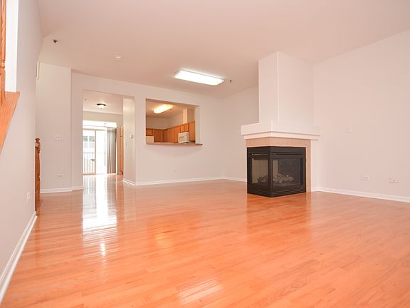 5th image of 4756 N Lamon Ave