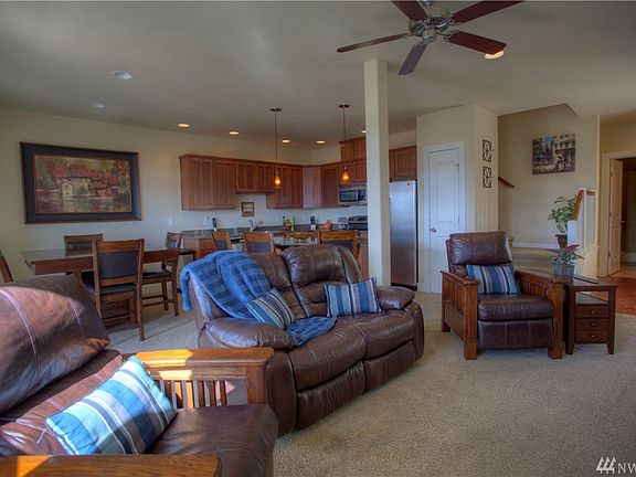 5th image of 9223 Riverview Way NW #D29