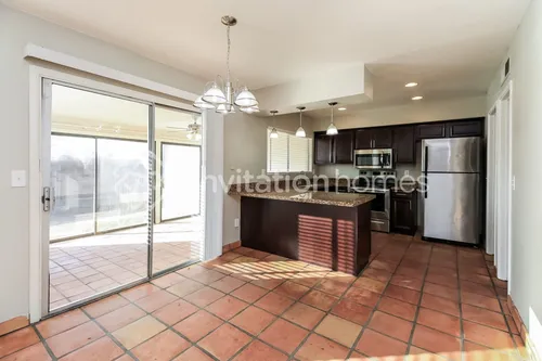 713 W Hermosa Dr Photo 1