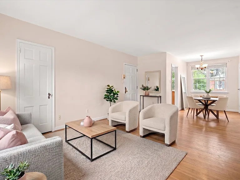 2 Ashby St #C — Photo 2