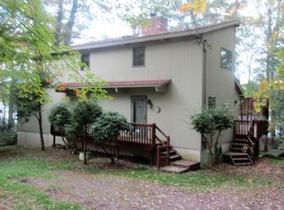 234 Trapper Springs Ln, Drums, PA 18222