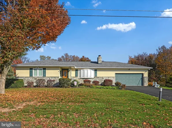 511 Bruce Ave, Mount Joy, PA 17552