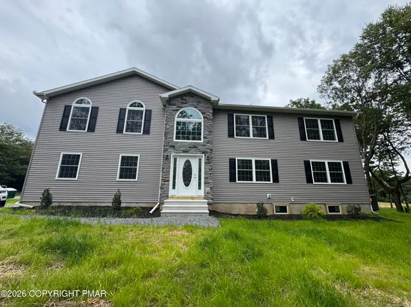 2025 Candlewood Dr, Blakeslee, PA 18610