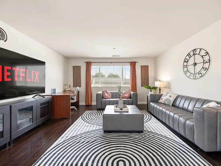 4638 Helen Bell Way — Photo 45
