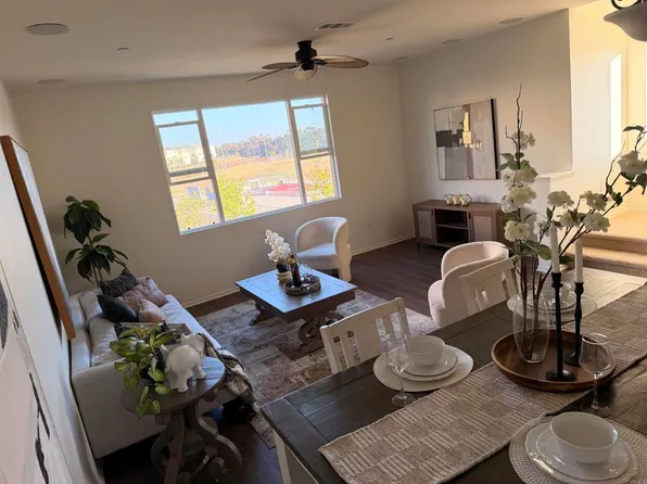 1207 Paseo Seashore Unit 77, San Diego, CA 92154