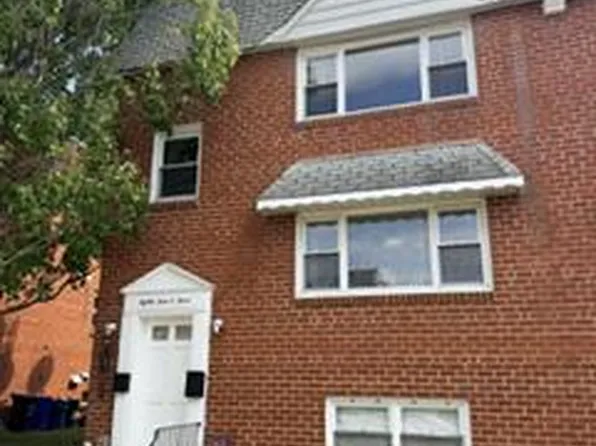 8903 Alton St, Philadelphia, PA 19115