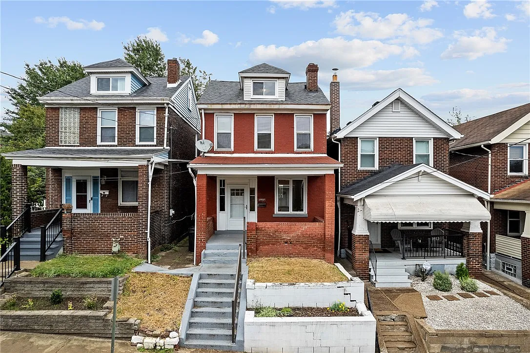 1811 Lafayette St photo 1