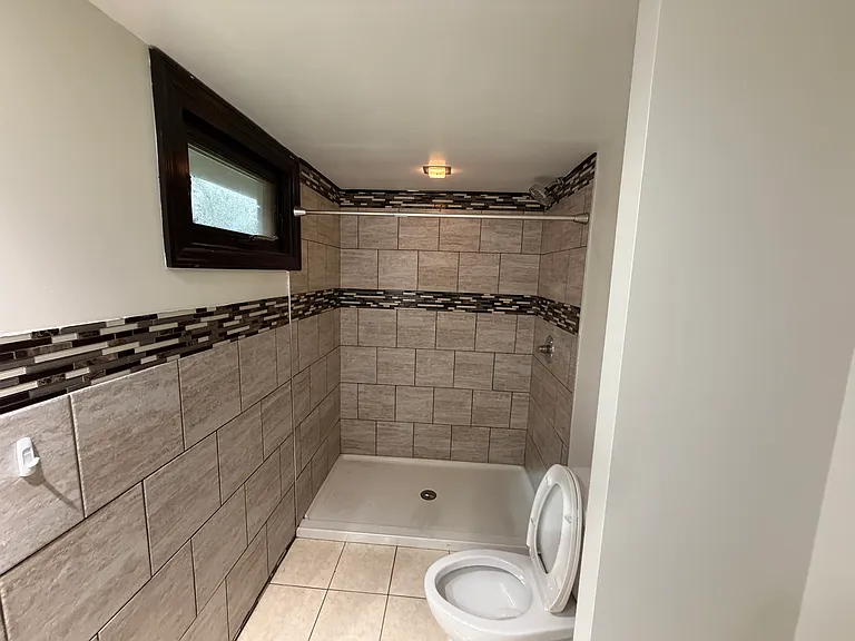 115 Triesta Pl — Photo 35