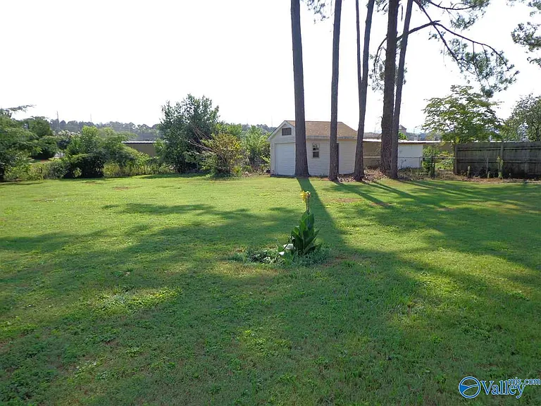 7705 Holland Dr SW — Photo 13
