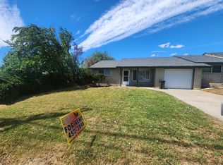 102 N 48th Ave #1, Yakima, WA 98908