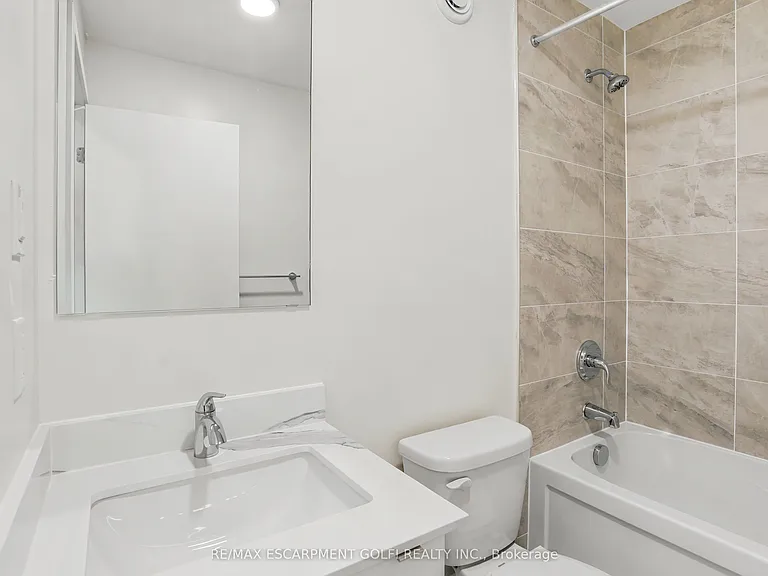 16 Melbourne Ave #307B — Photo 10
