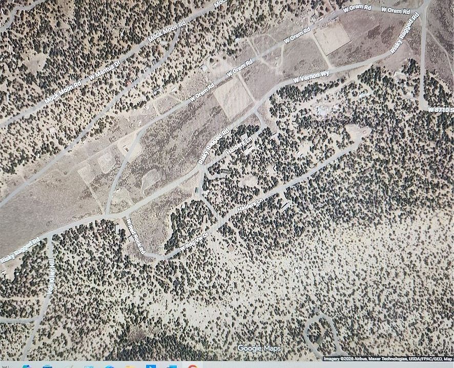 1st image of Pinion Pnes