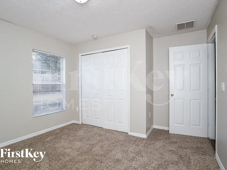 310 Puffer Ct — Photo 11
