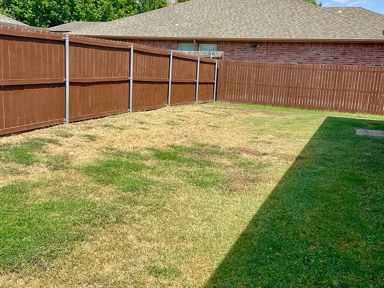 1921 Nightingale Dr — Photo 21