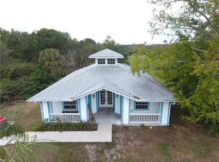 191 20th St SE, Naples, FL 34117