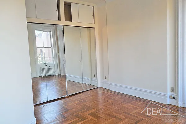 Rented by Ideal Properties Group | media 4