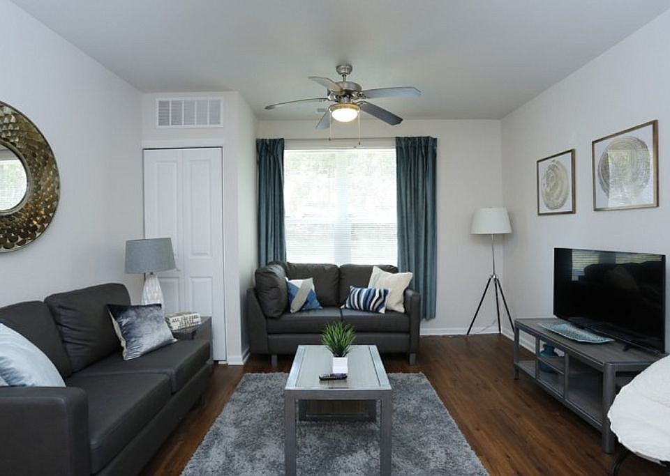 10080 Hillview Dr, Pensacola, FL 32514 Zillow