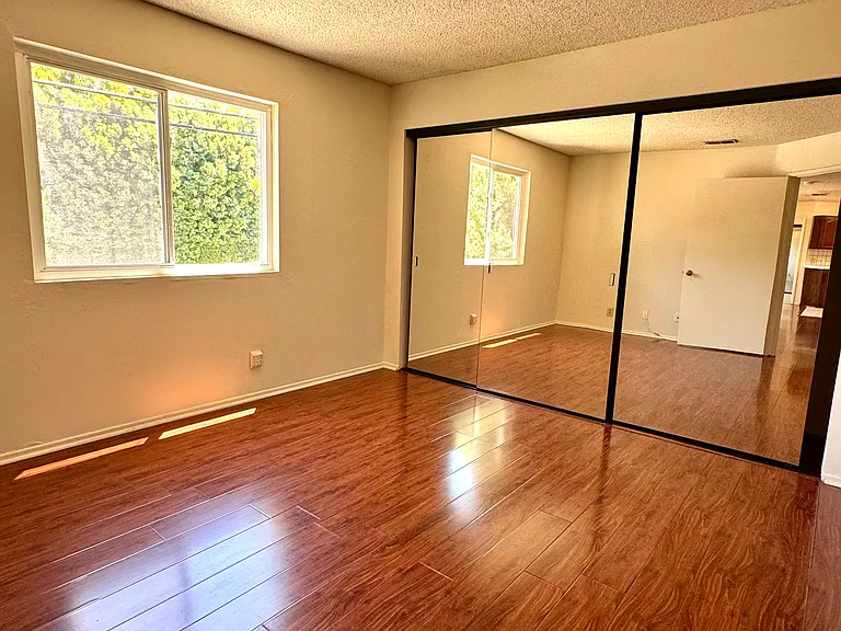 4267 Beverly Glen Blvd #203 — Photo 13