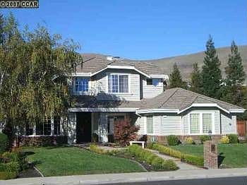 1st image of 220 Murcia Ct