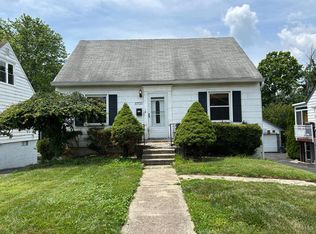 3721 Frondorf Ave, Cincinnati, OH 45211