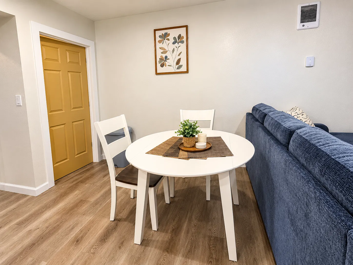2 bed, $1,950 — Photo 2