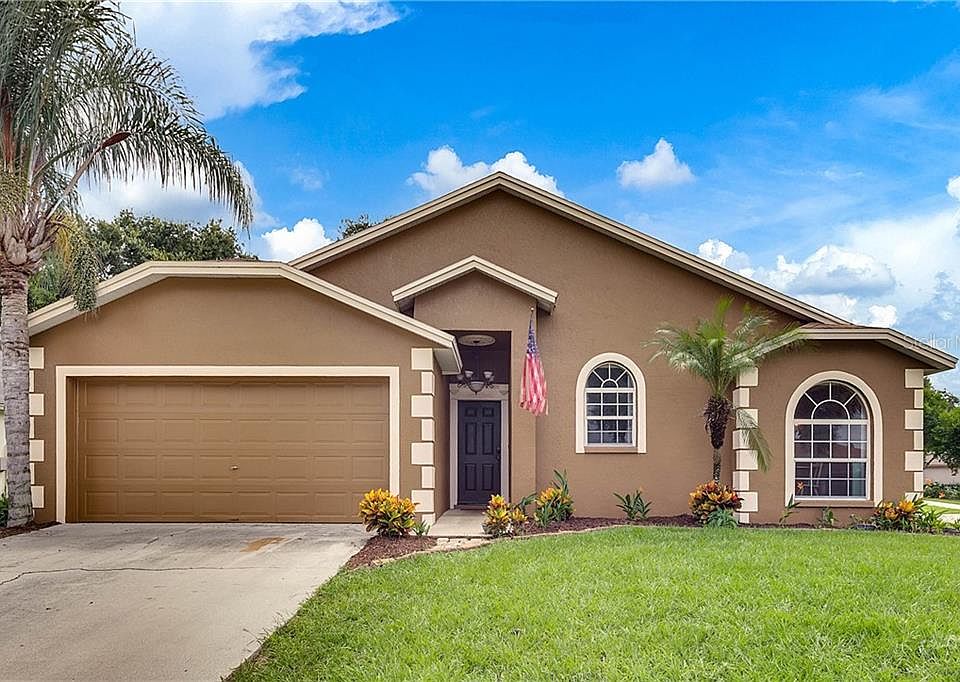 1st image of 5855 Breakwater Dr