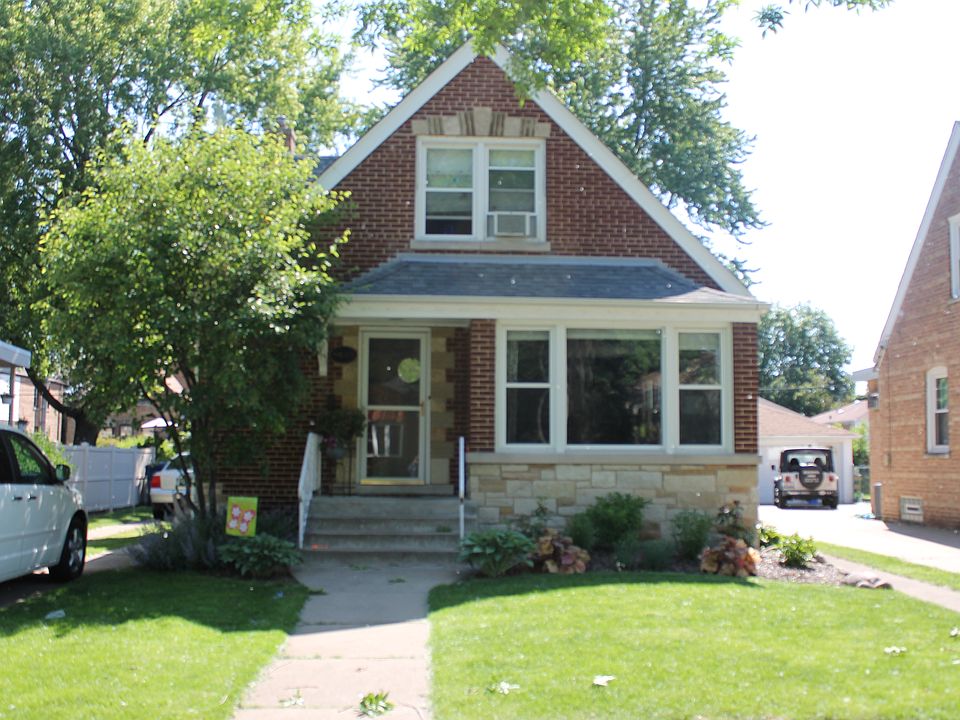 1st image of 9845 S Clifton Park Ave