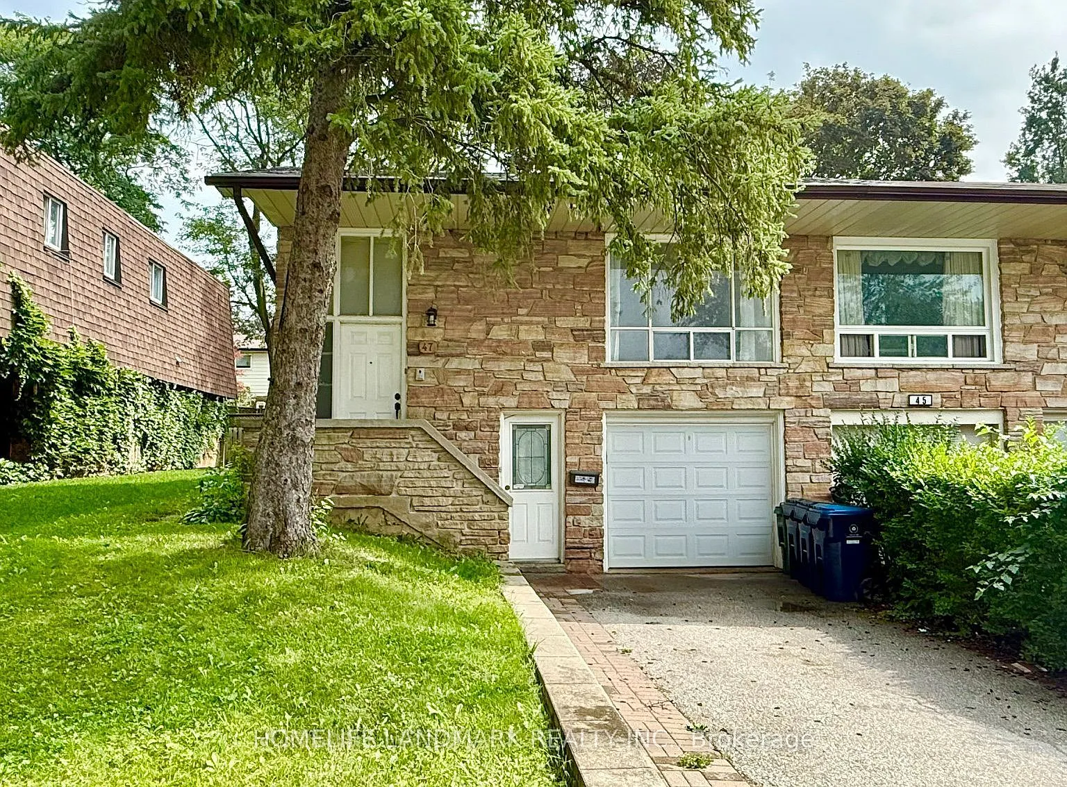 3 bed, $2,900 — Photo 2