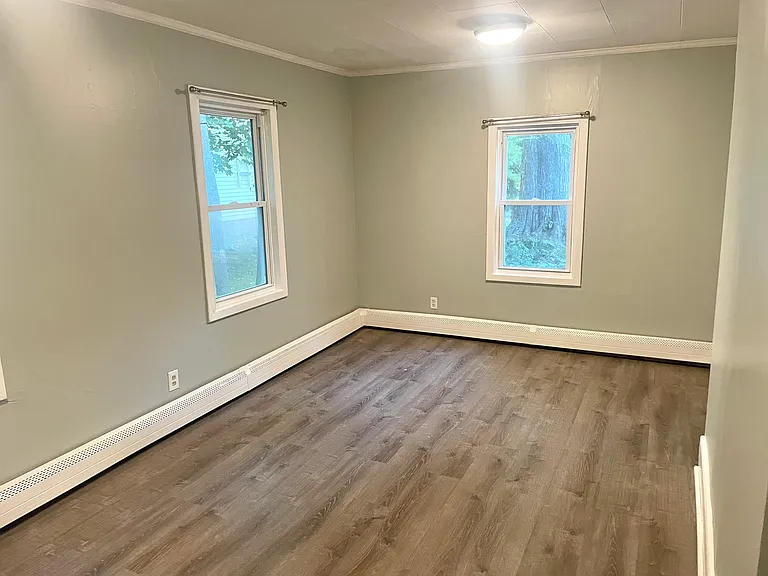 106 Webster St #2 — Photo 12