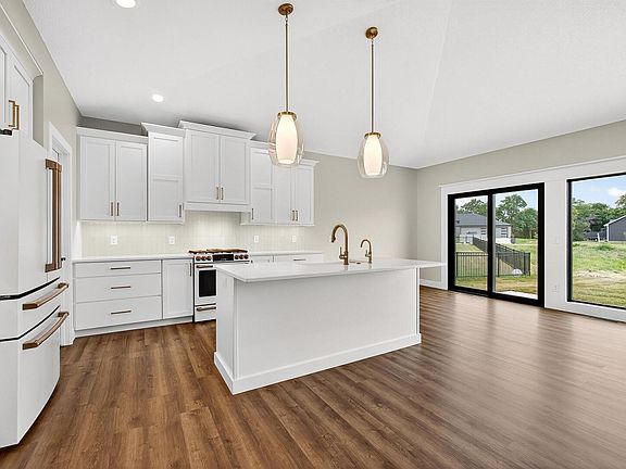 4th image of 7116 Spring Creek Dr