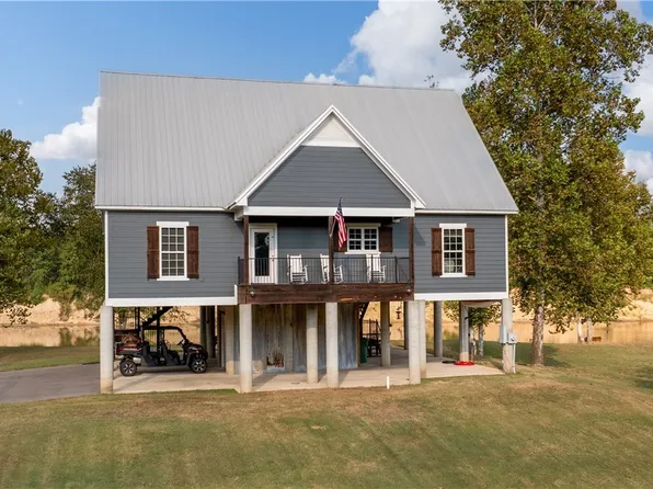 12615 Lackey Ln, Fosters, AL 35463