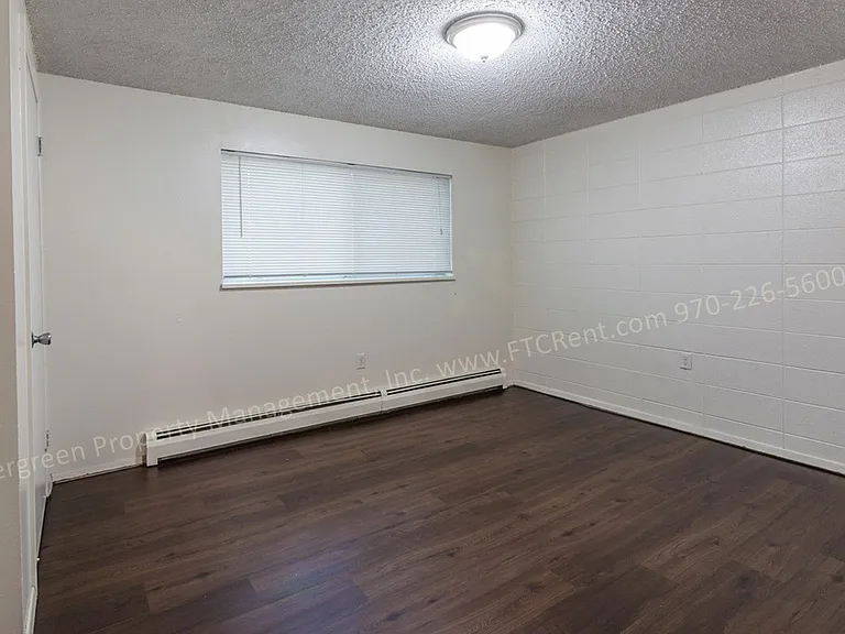 R-05 — Photo 13