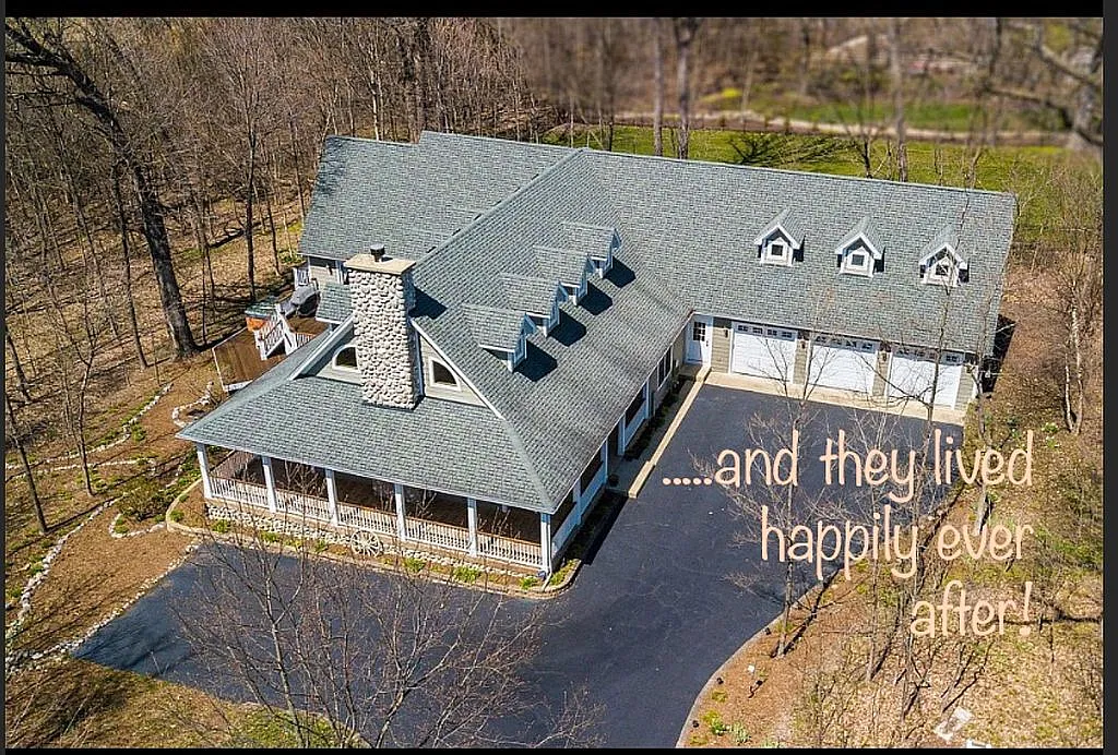 6N224 Circle Ave photo 1