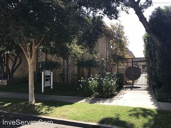 5th image of 300 W Grand Ave APT 9