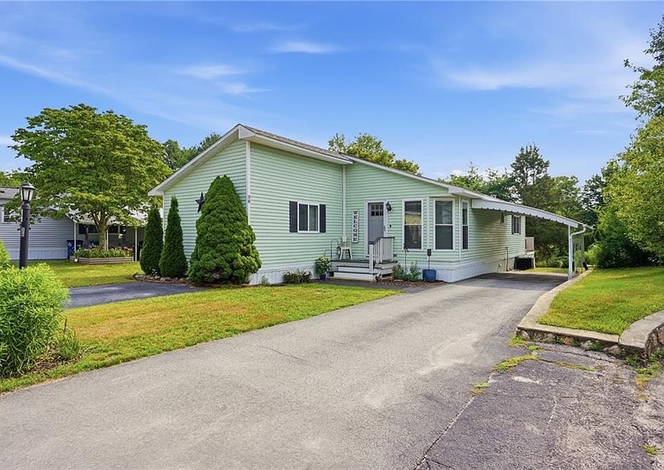1st image of 36 Cantaberry Ln