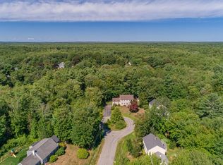 16 Christopher Rd, Kennebunk, ME 04043
